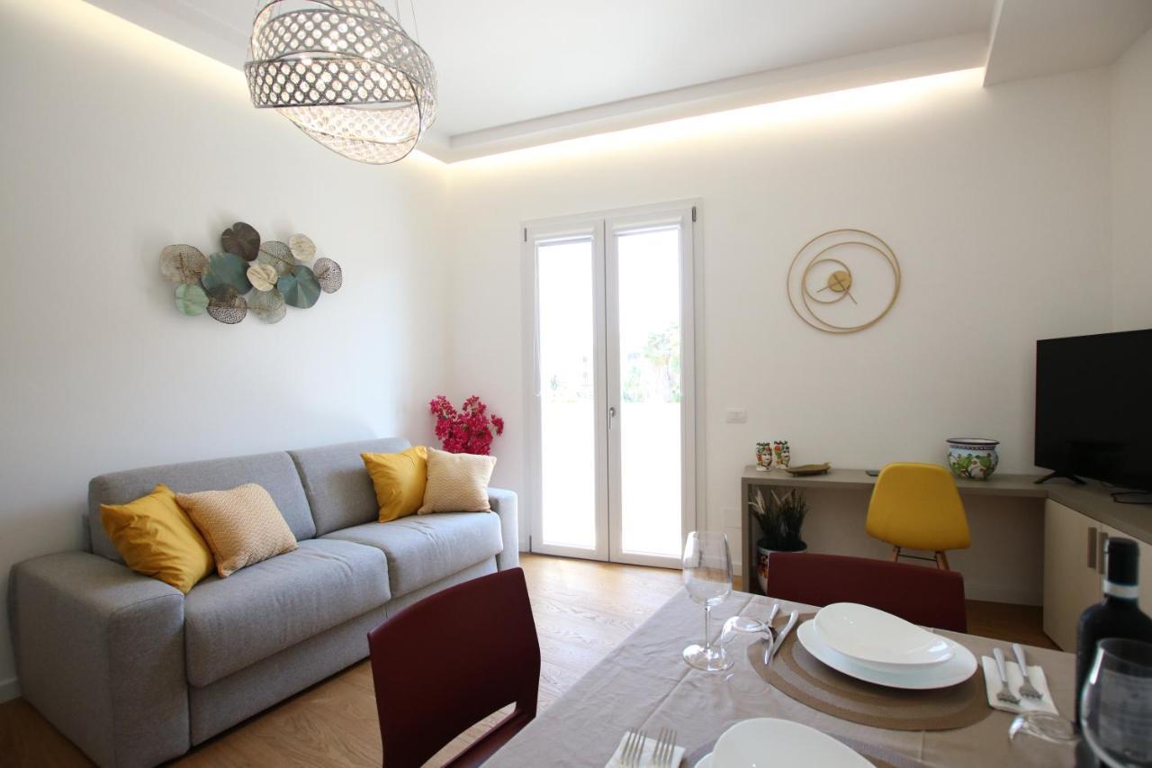 Sikelika Apartment Syracuse Bagian luar foto
